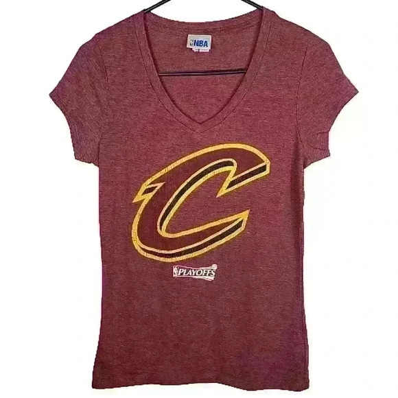 NBA Cleveland Cavaliers T-Shirt Red Yellow Cotton - Picture 1 of 7
